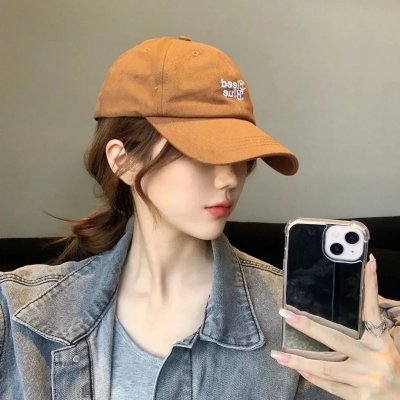 不装了，我姐姐是首富